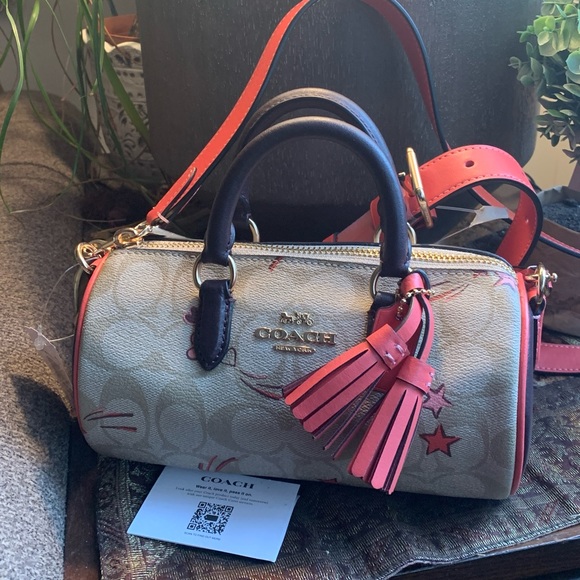Authentic COACH sign.coated canvas/smooth leather ❤️⭐️zip top satchel/ Crosby - Picture 2 of 16
